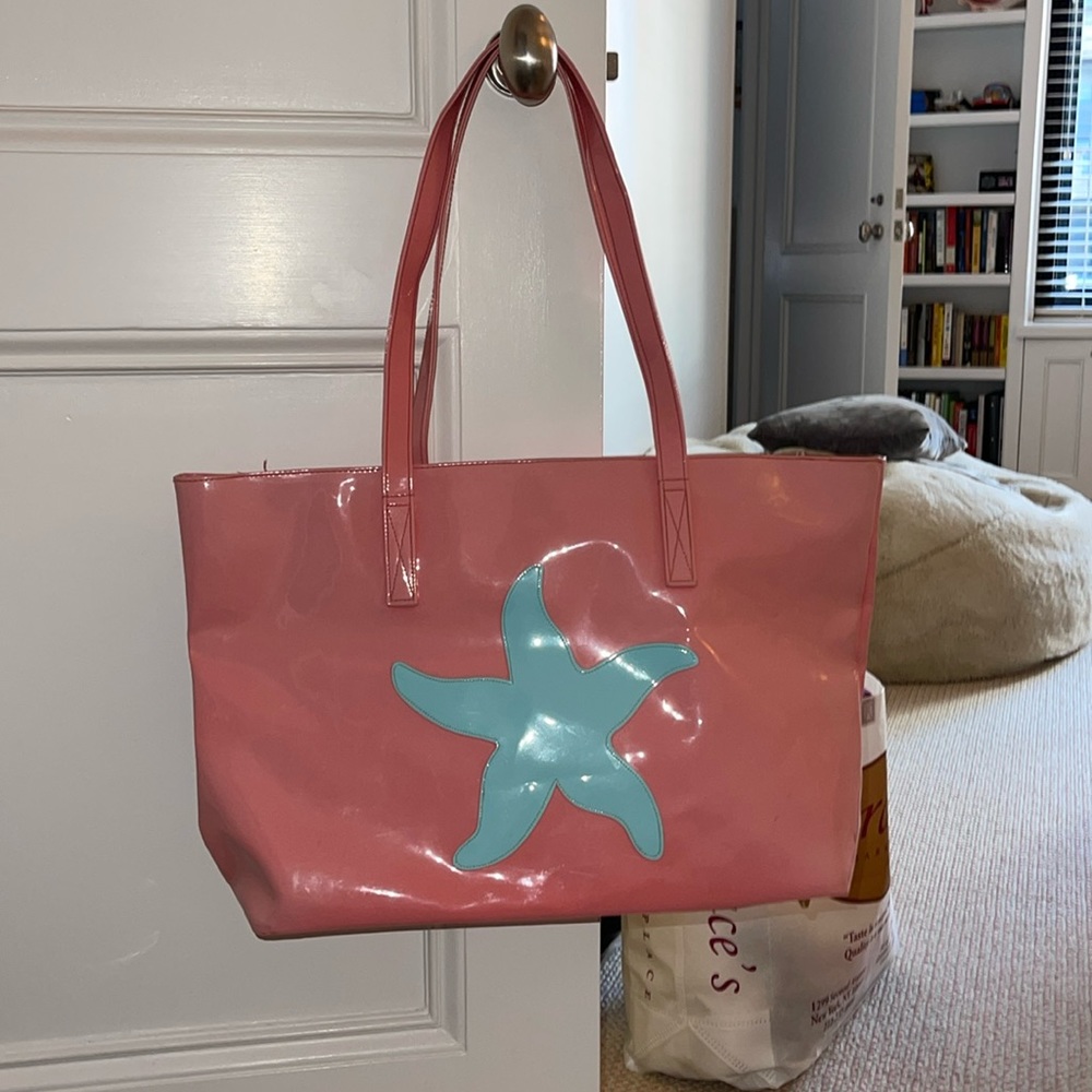 lolo beach tote